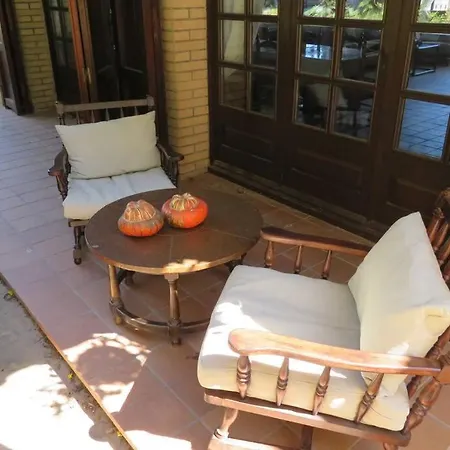 펜션 Rustic House In Gualta. *
