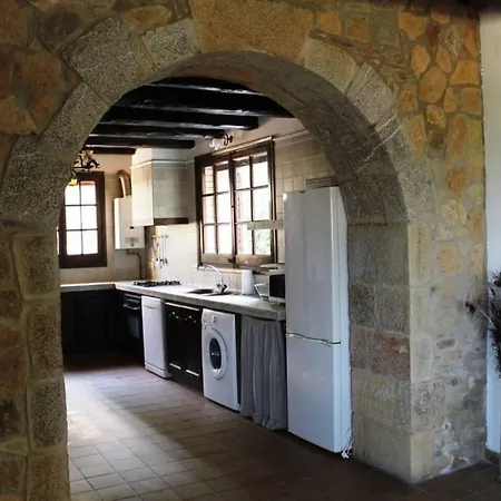 Rustic House In Gualta. 펜션 Gualta