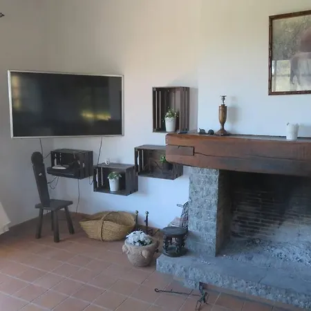 펜션 Rustic House In Gualta. *
