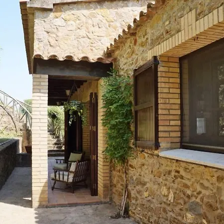 펜션 Rustic House In Gualta.